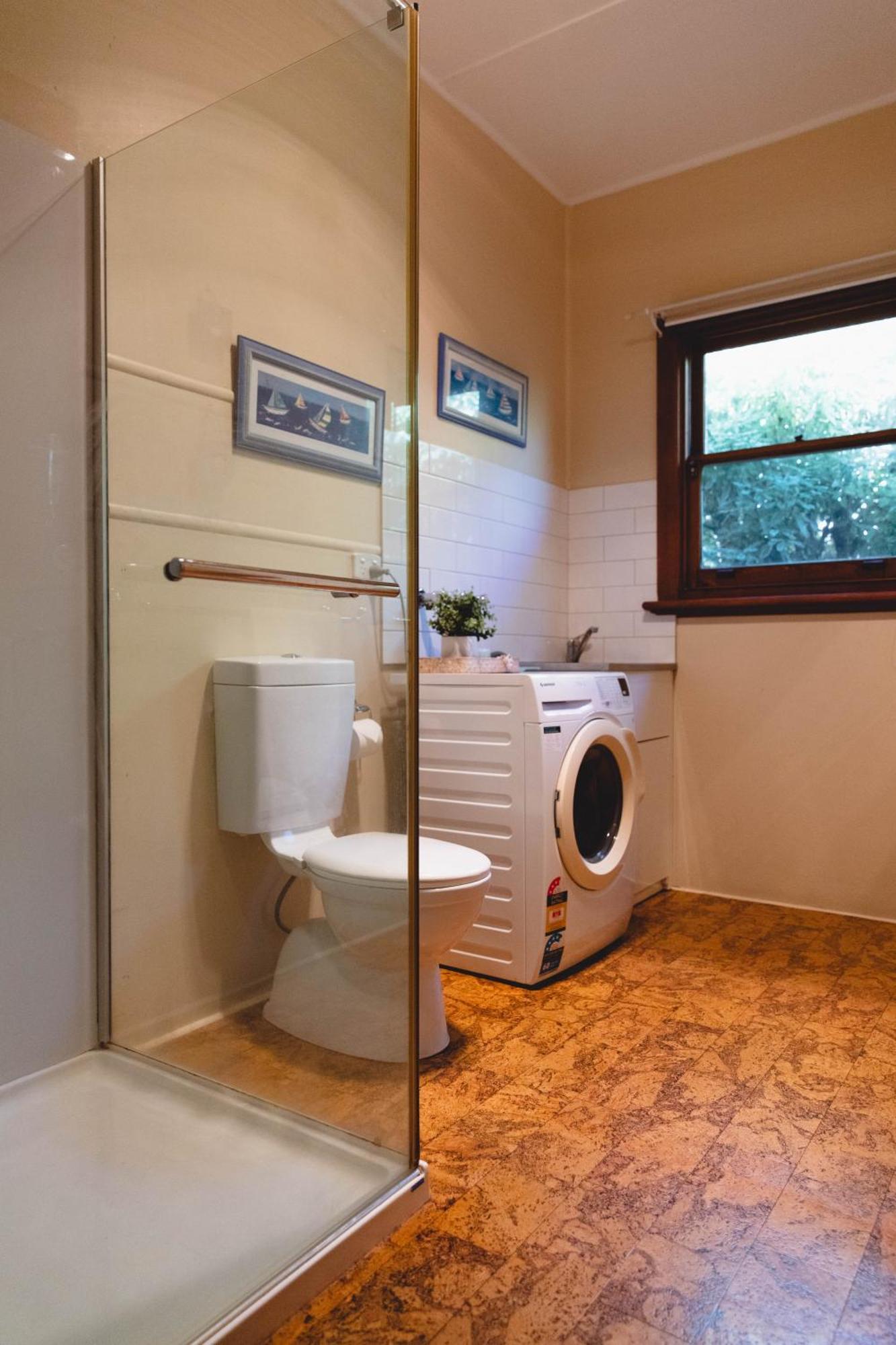 Koonwarra Holiday Park Lakes Entrance Extérieur photo